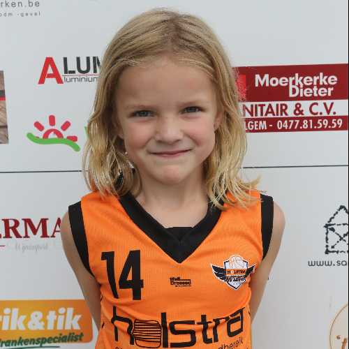 Famke Vanneste  